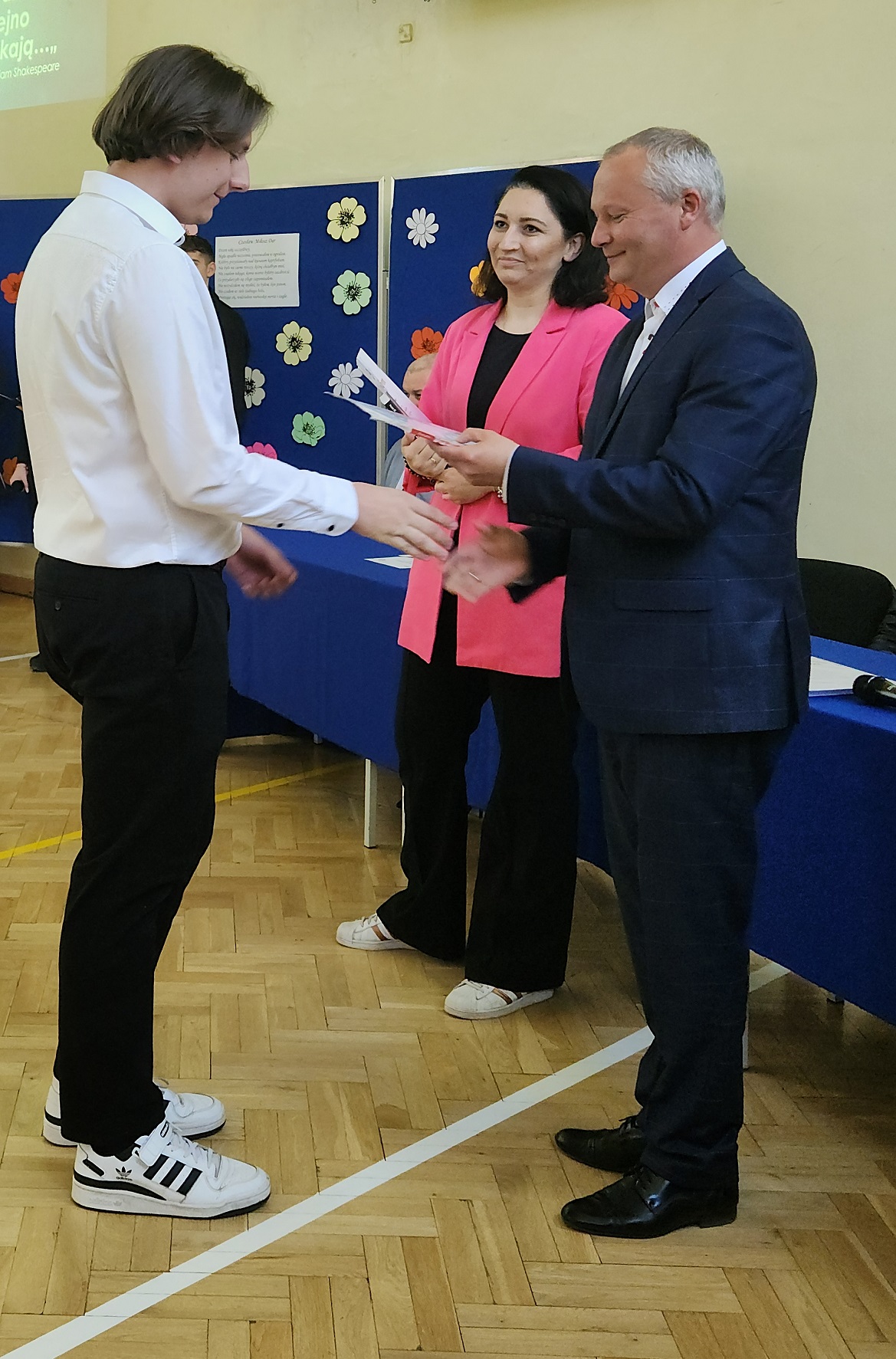 zakonczenie klas V 1a 17